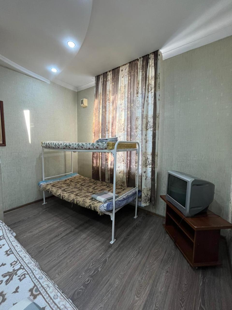 Apartments On Mustafa Ozturk Алмати Номер фото