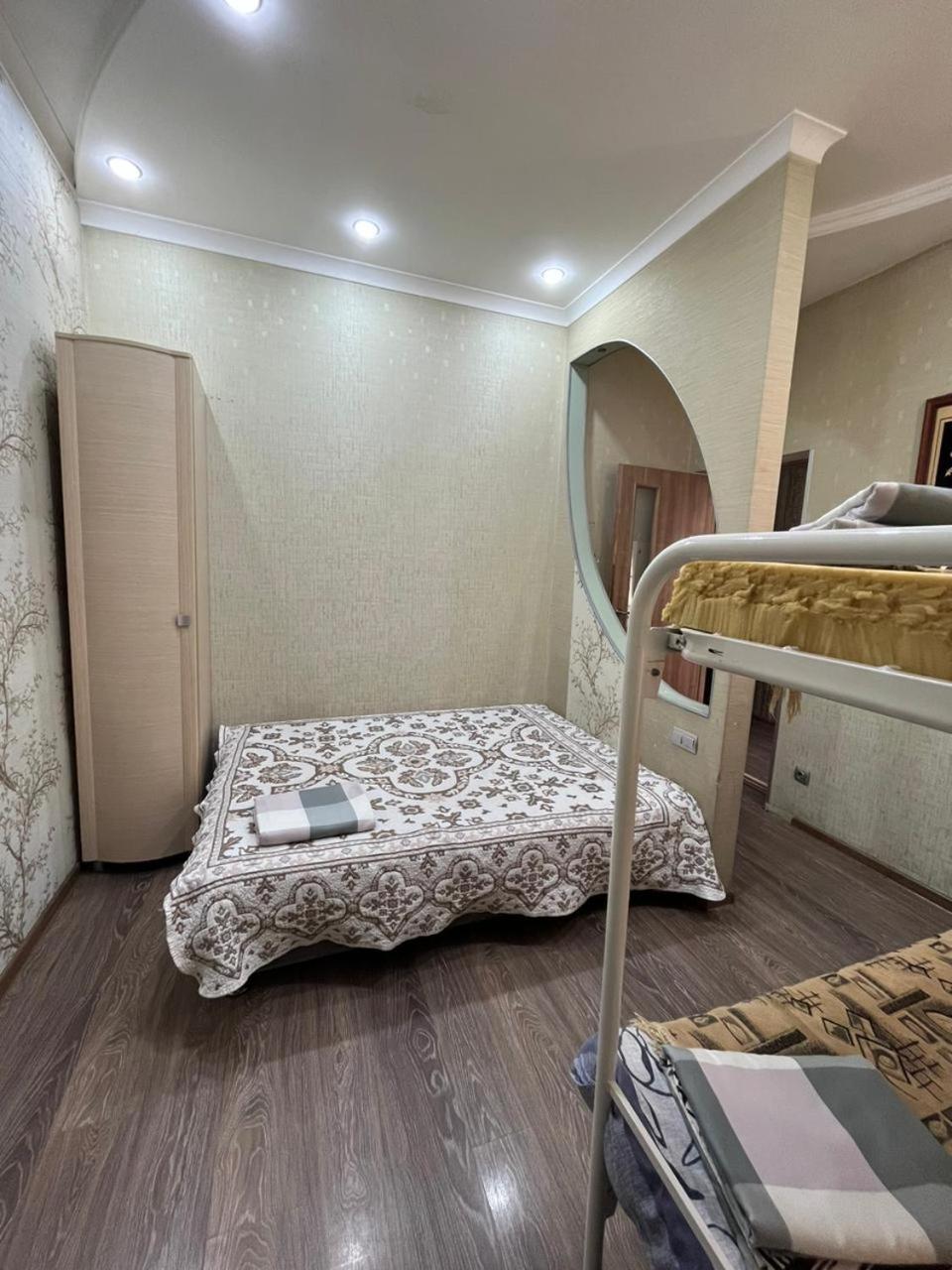 Apartments On Mustafa Ozturk Алмати Номер фото