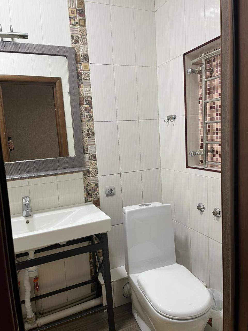 Apartments On Mustafa Ozturk Алмати Номер фото