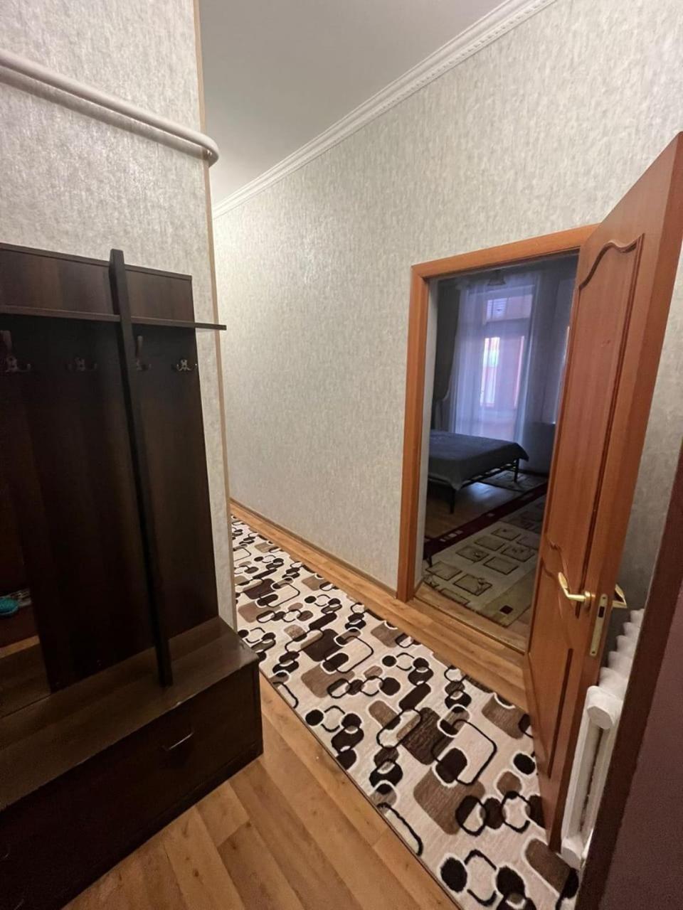 Apartments On Mustafa Ozturk Алмати Номер фото